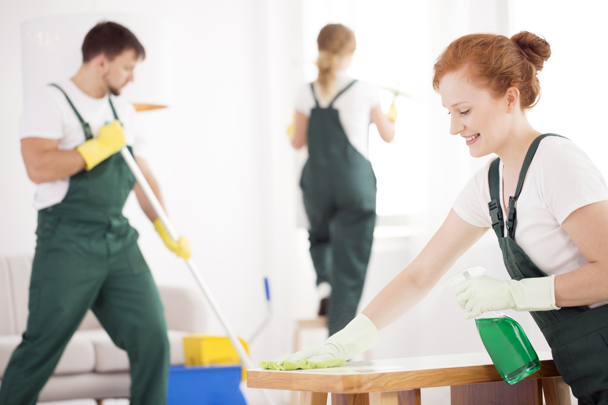 cleaning-service-during-work.jpg cleaning-service-during-work.jpg